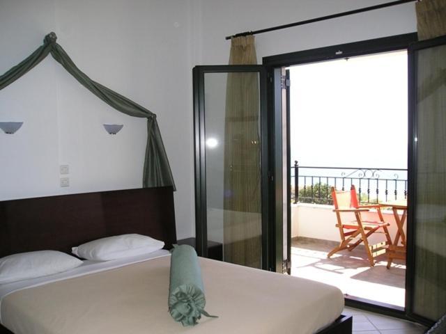 Golden Beach Inn Hriszí Amudiá Szoba fotó
