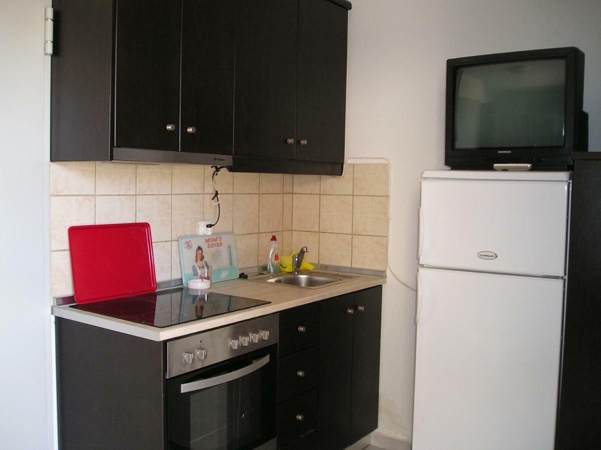 Golden Beach Inn Hriszí Amudiá Kültér fotó